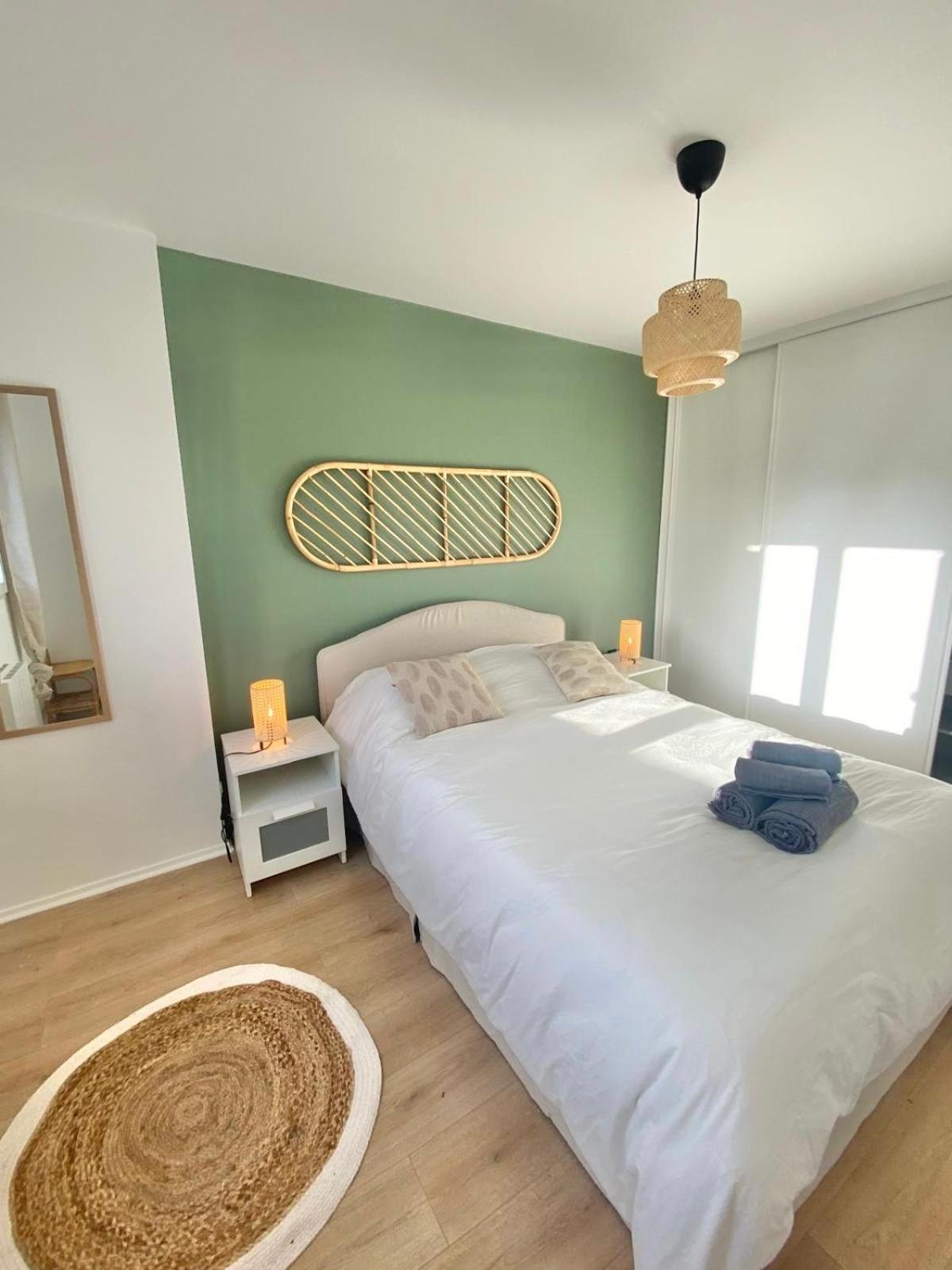 Modern & Cosy 3 Bedrooms Train Tramway Nice Bagian luar foto